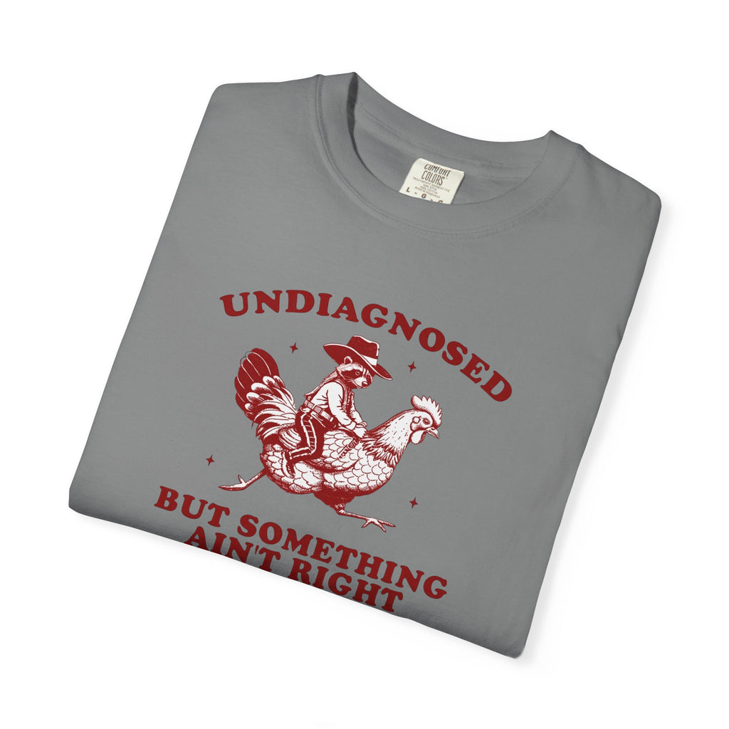 Something ain’t right Chicken Unisex T-Shirt
