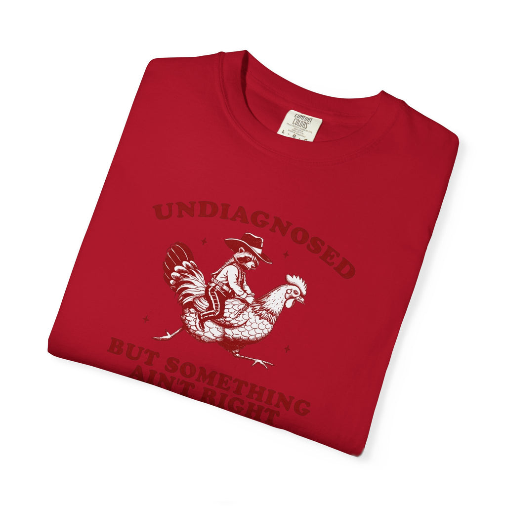 Something ain’t right Chicken Unisex T-Shirt