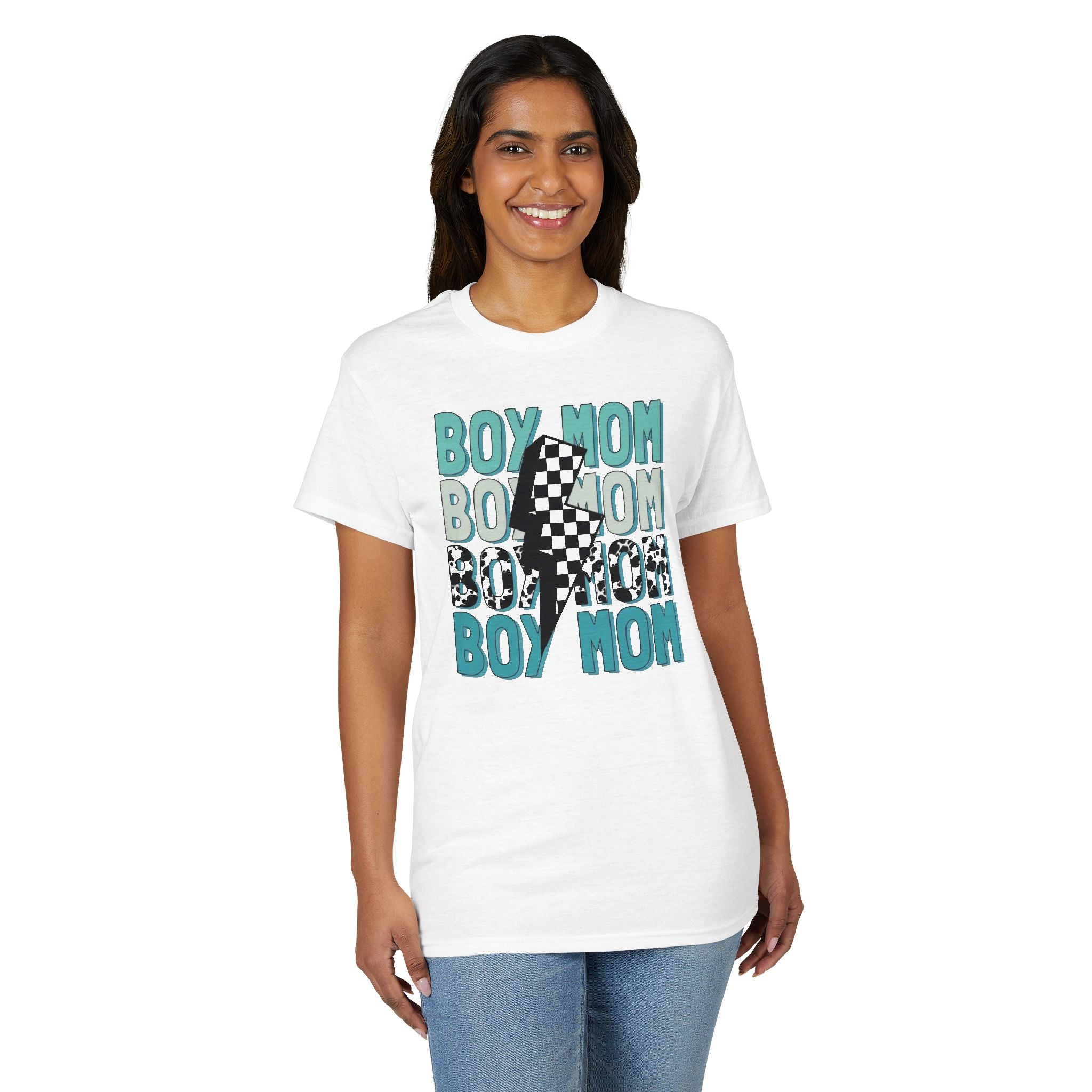 Boy Mom Gildan unisex T-Shirt