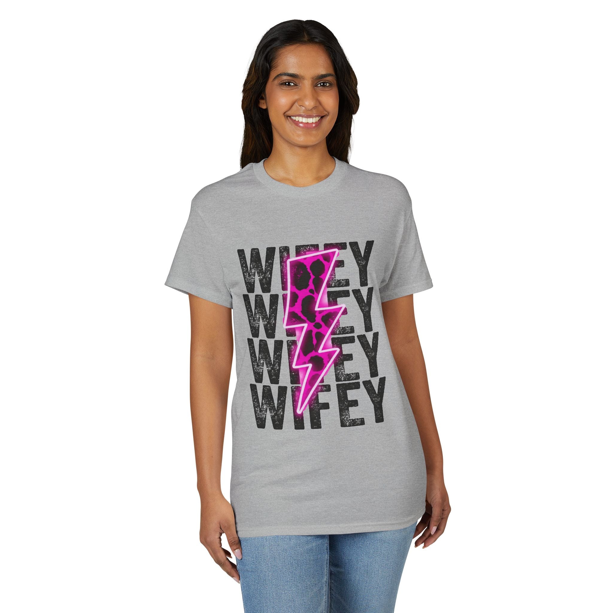 Pink Wifey Gildan unisex T-Shirt