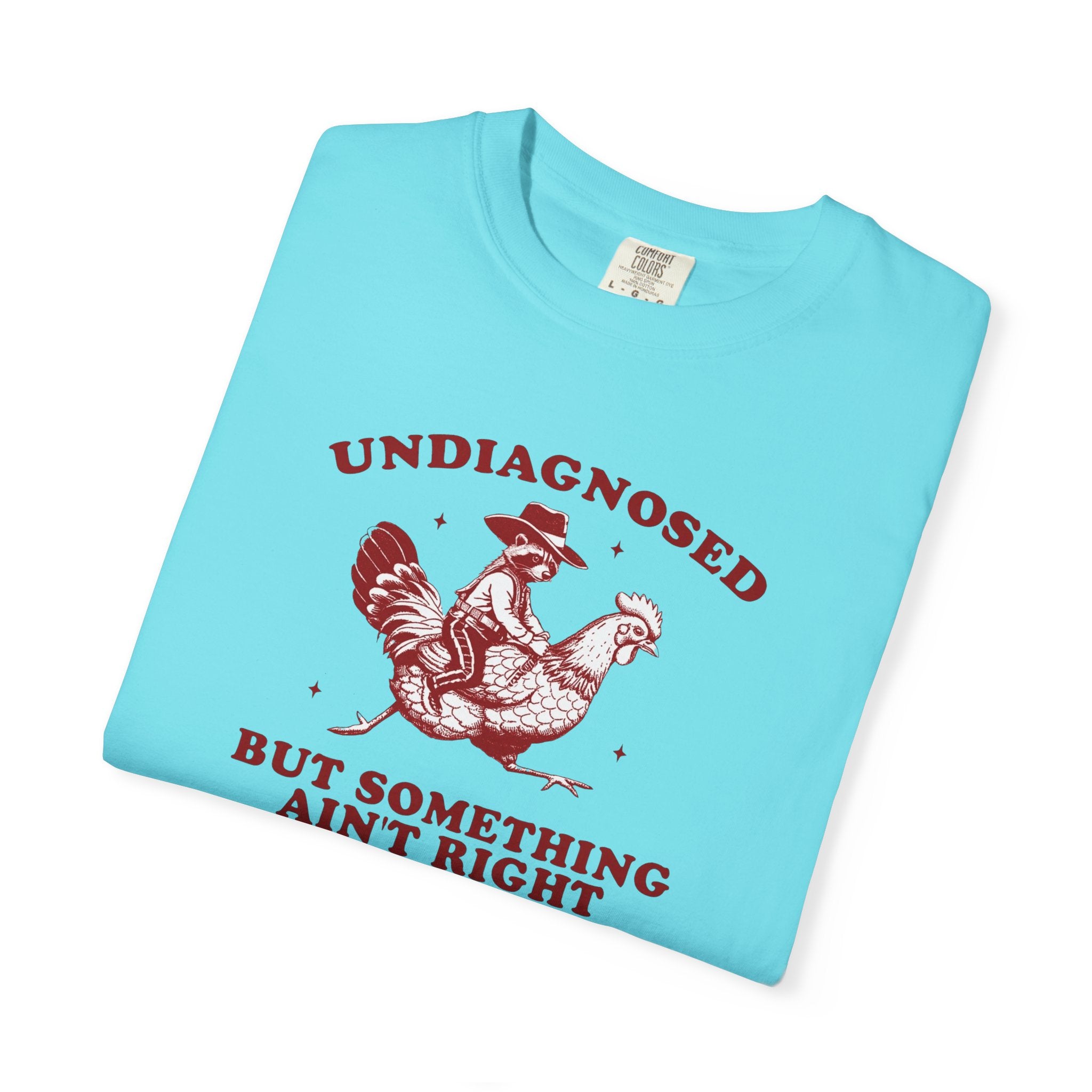 Something ain’t right Chicken Unisex T-Shirt