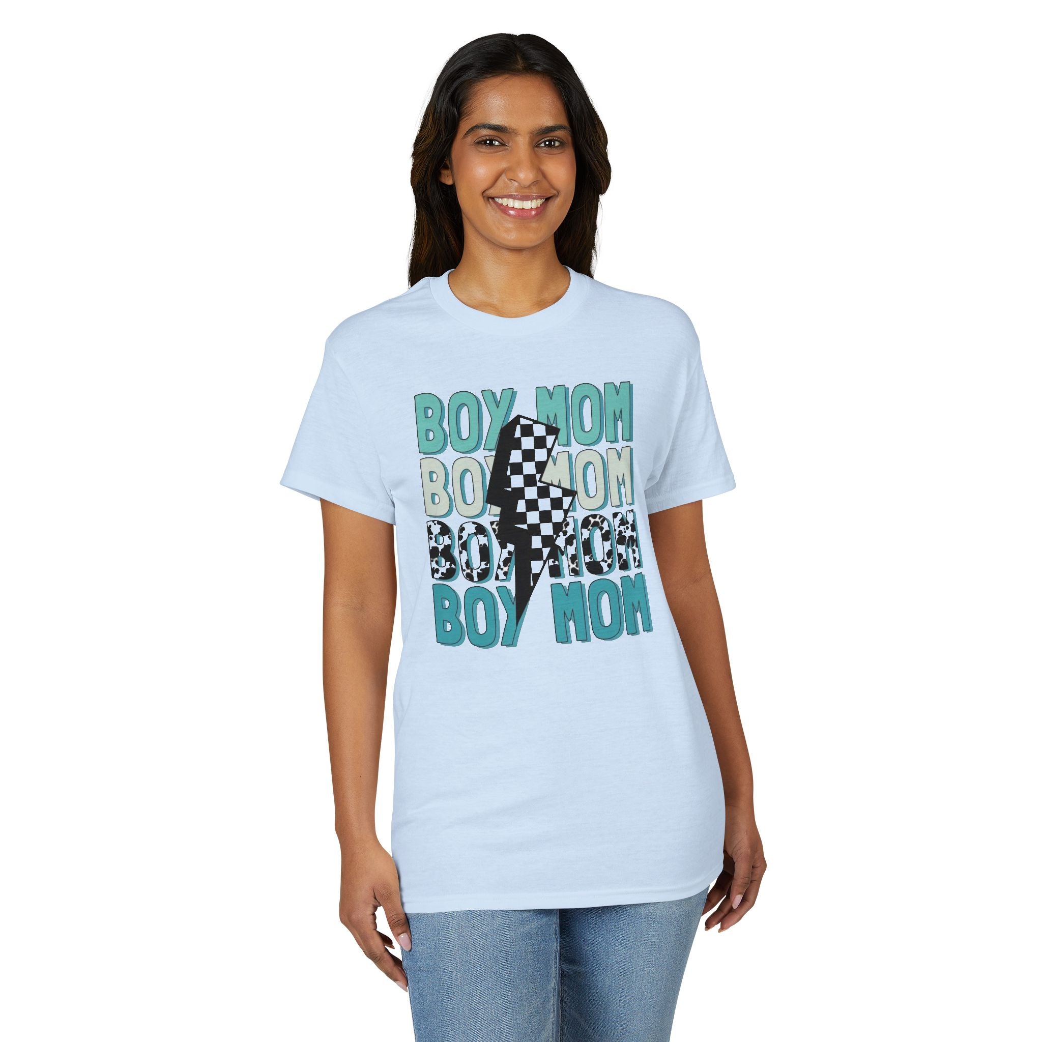 Boy Mom Gildan unisex T-Shirt
