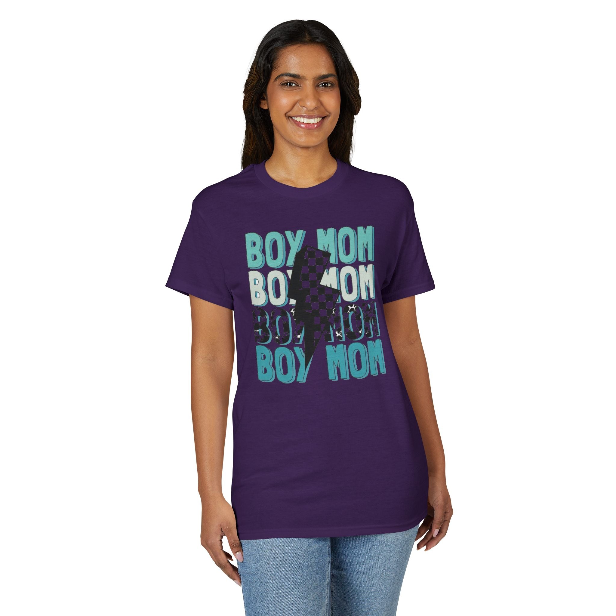 Boy Mom Gildan unisex T-Shirt