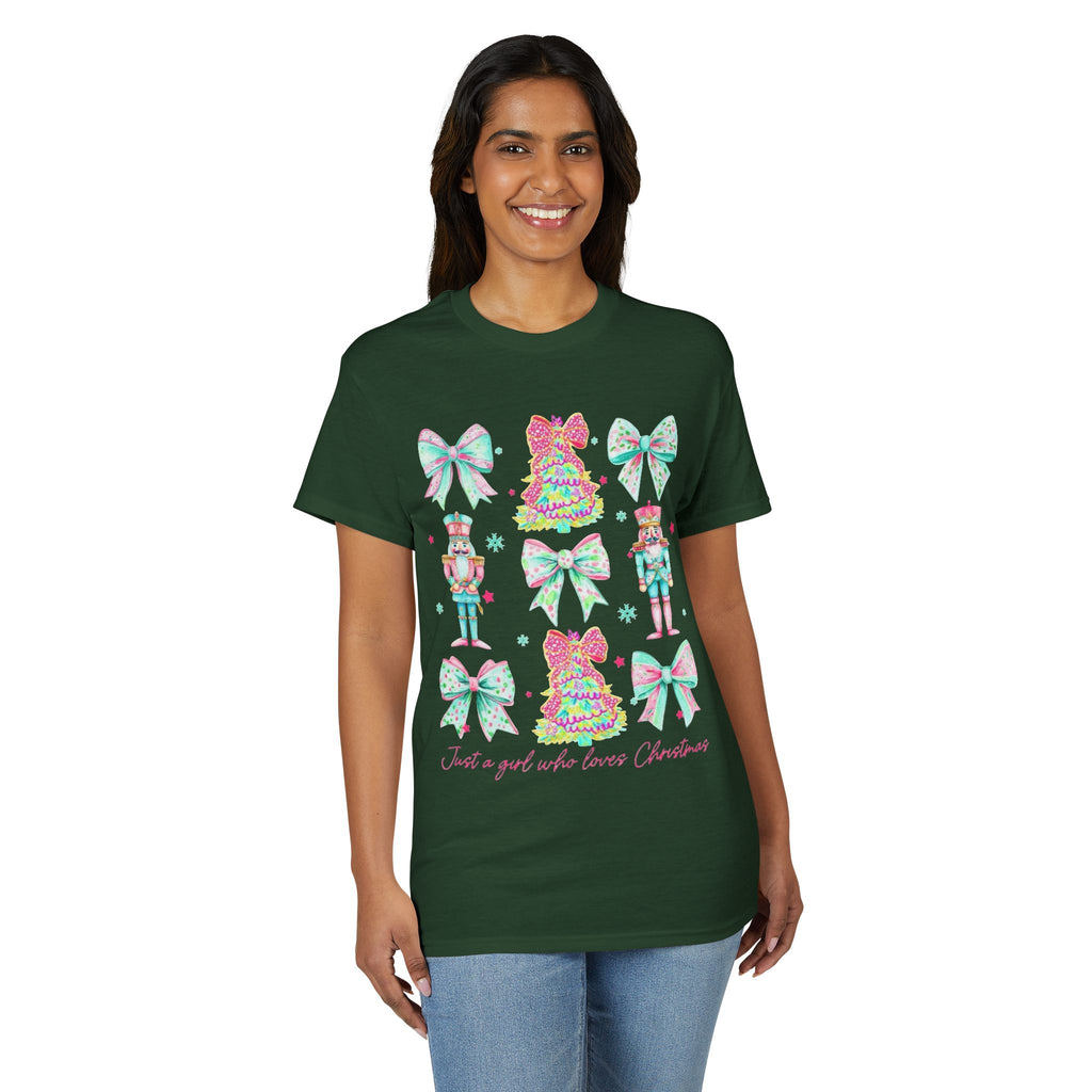 Just a Girl Who Loves Christmas Gildan unisex T-Shirt