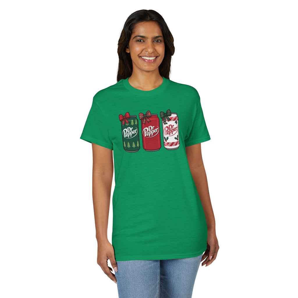 Festive Dr.Pepper Gildan unisex T-Shirt