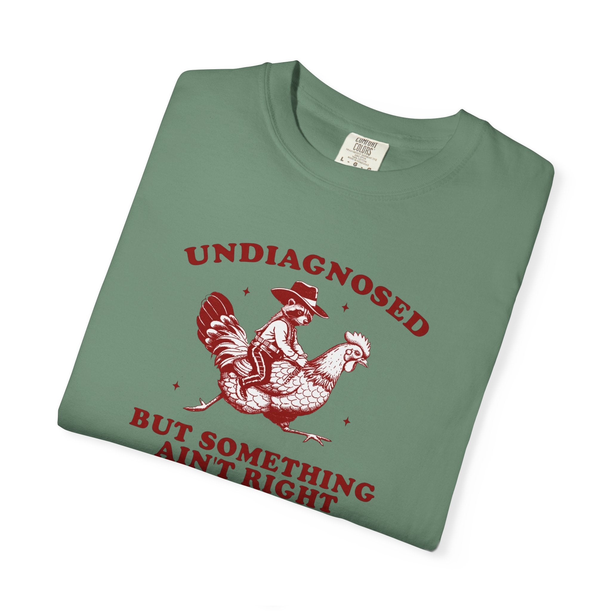 Something ain’t right Chicken Unisex T-Shirt