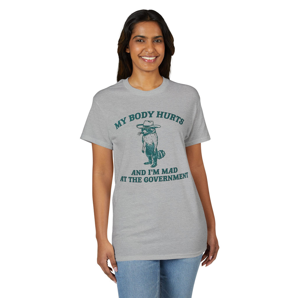 Body Hurts Gildan unisex T-Shirt
