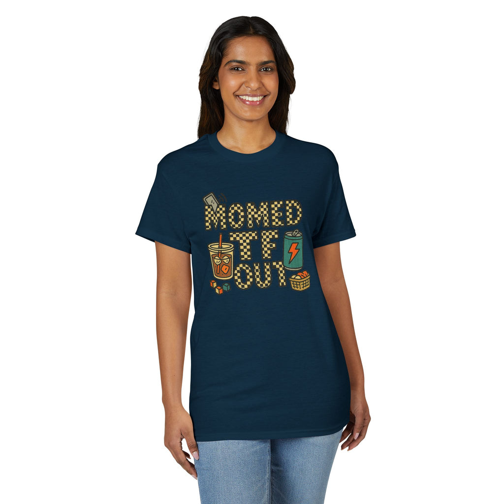 Momed Out Gildan unisex T-Shirt