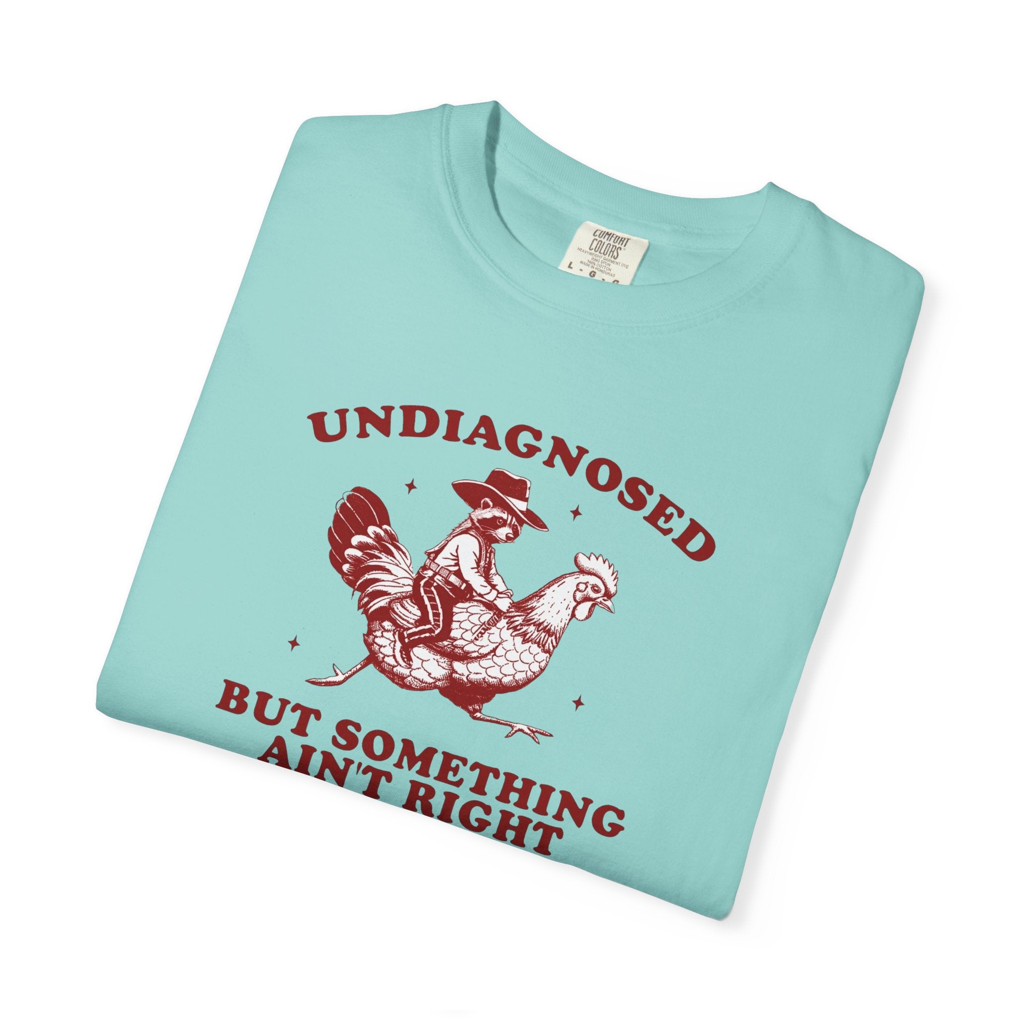 Something ain’t right Chicken Unisex T-Shirt