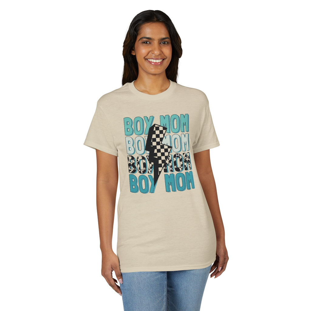 Boy Mom Gildan unisex T-Shirt