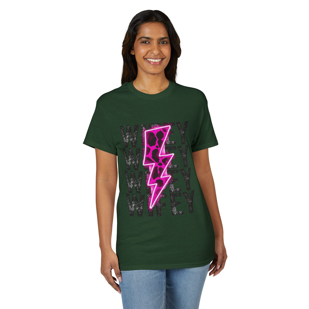 Pink Wifey Gildan unisex T-Shirt