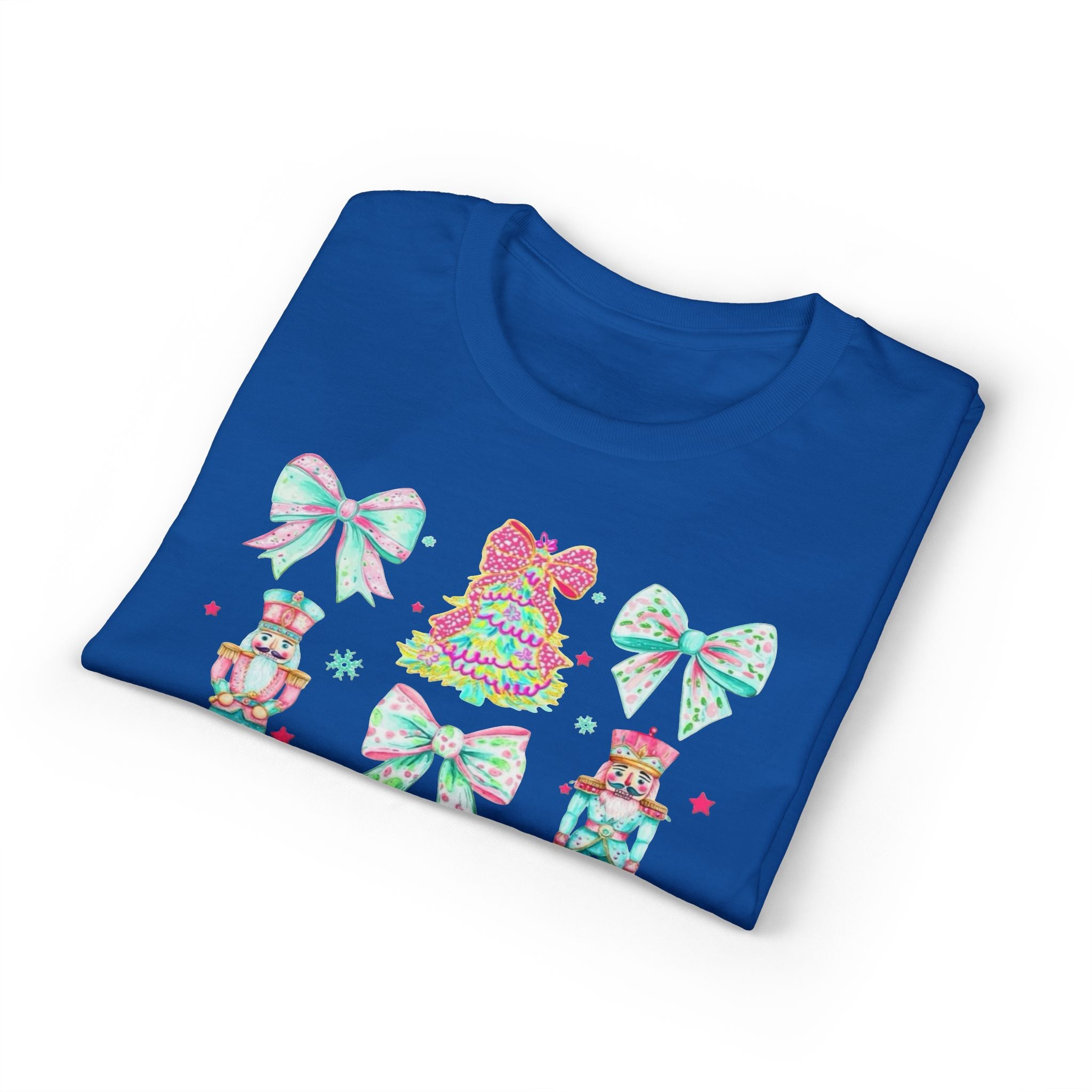 Just a Girl Who Loves Christmas Gildan unisex T-Shirt