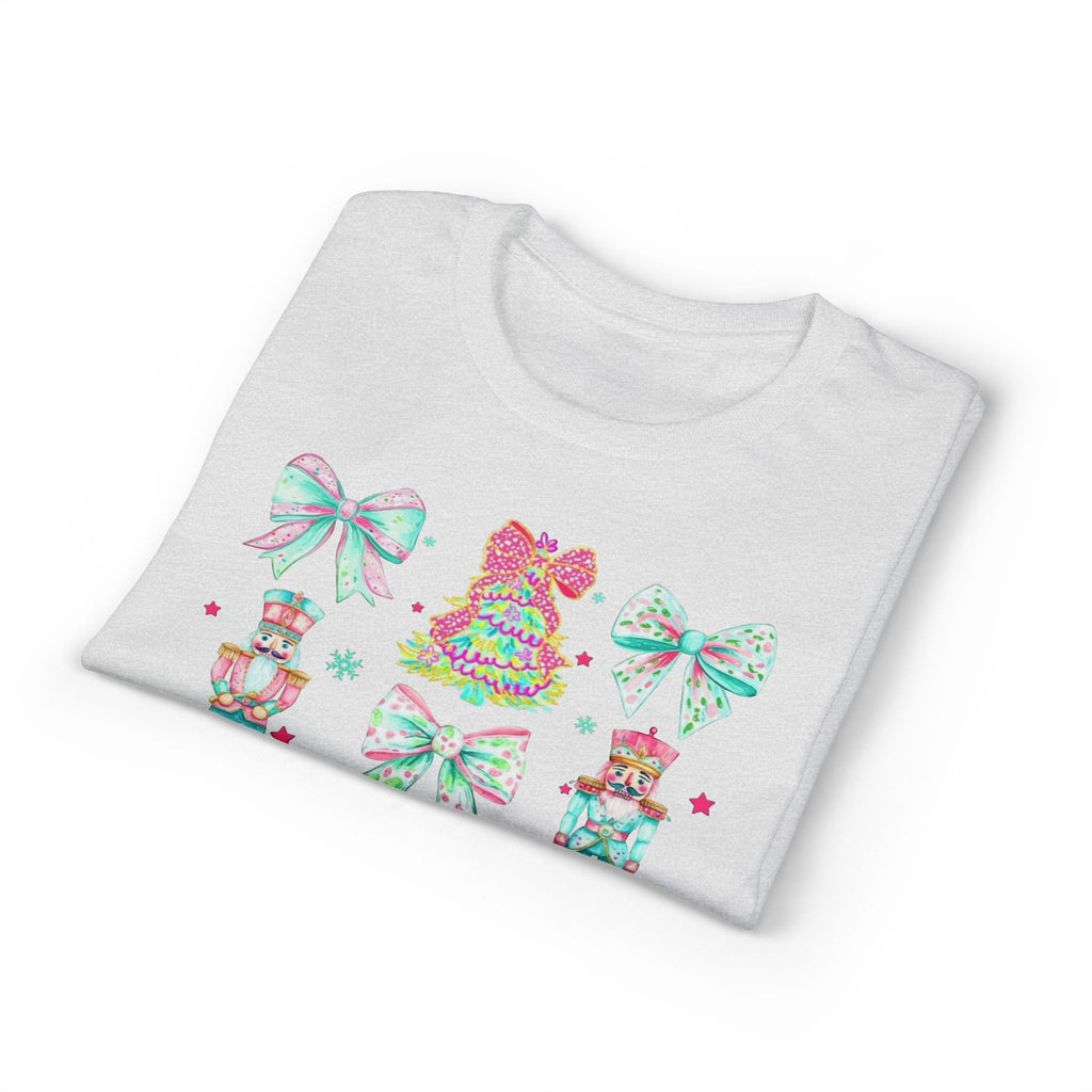 Just a Girl Who Loves Christmas Gildan unisex T-Shirt