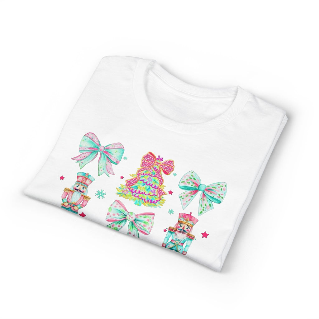 Just a Girl Who Loves Christmas Gildan unisex T-Shirt