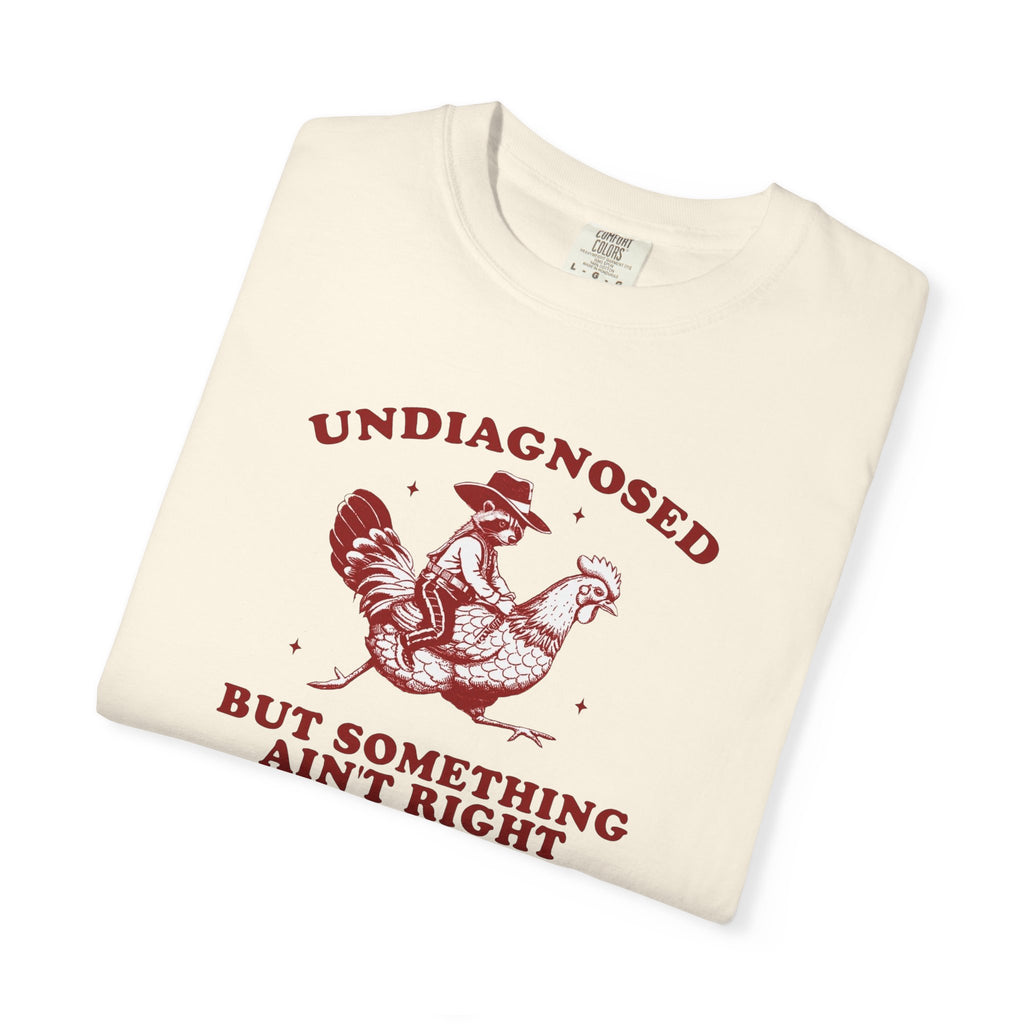Something ain’t right Chicken Unisex T-Shirt