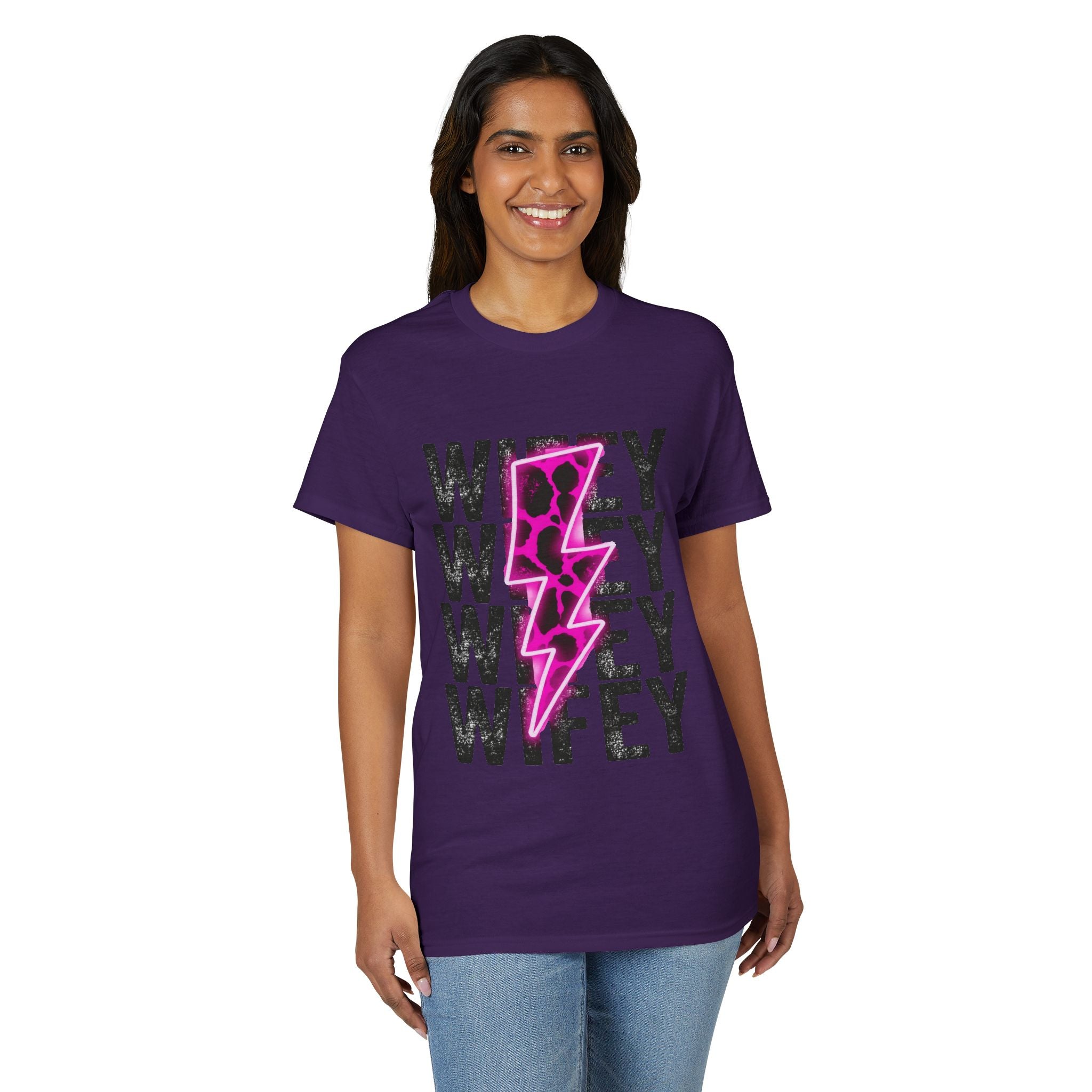 Pink Wifey Gildan unisex T-Shirt