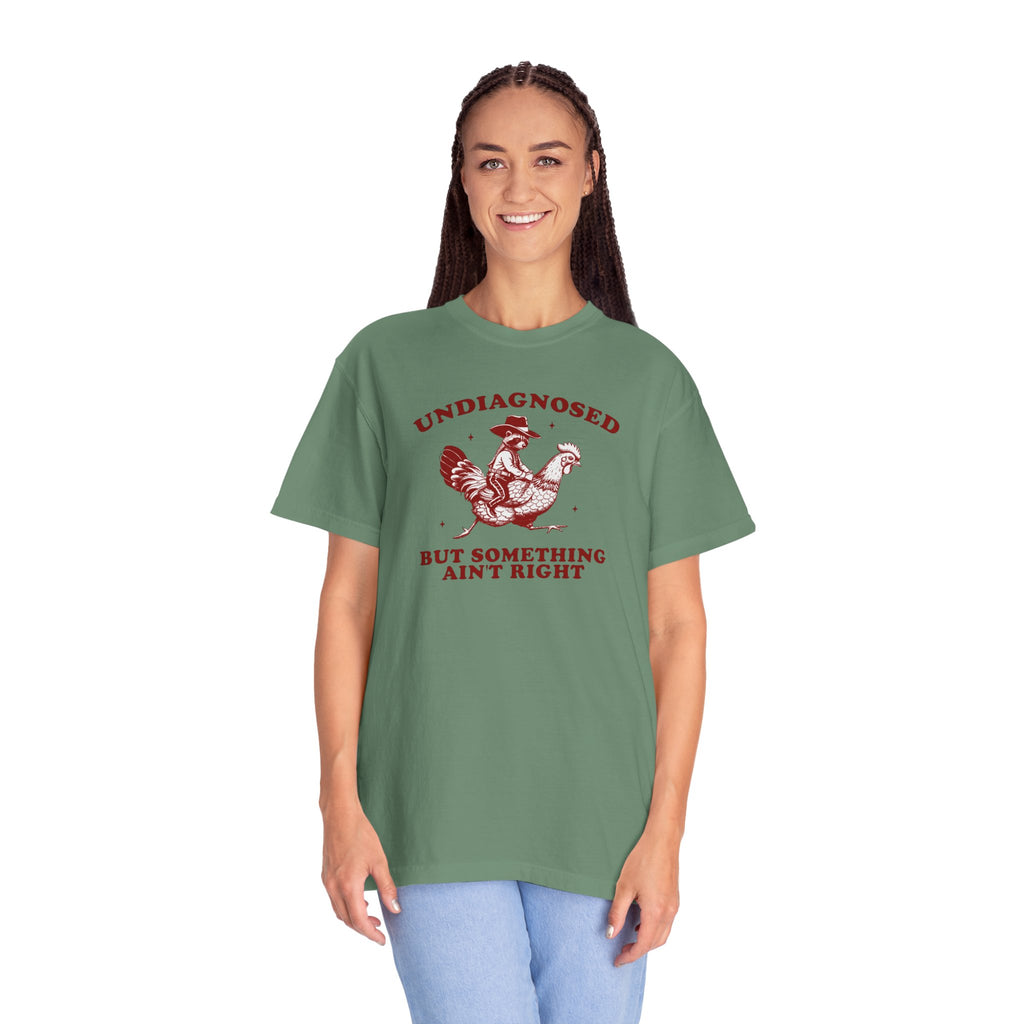Something ain’t right Chicken Unisex T-Shirt
